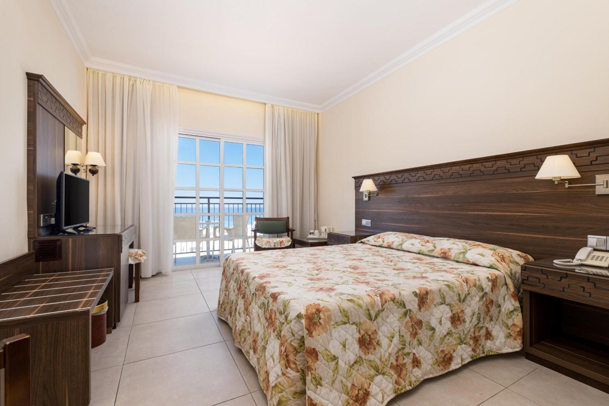 Anais Bay Hotel Protaras Exterior photo